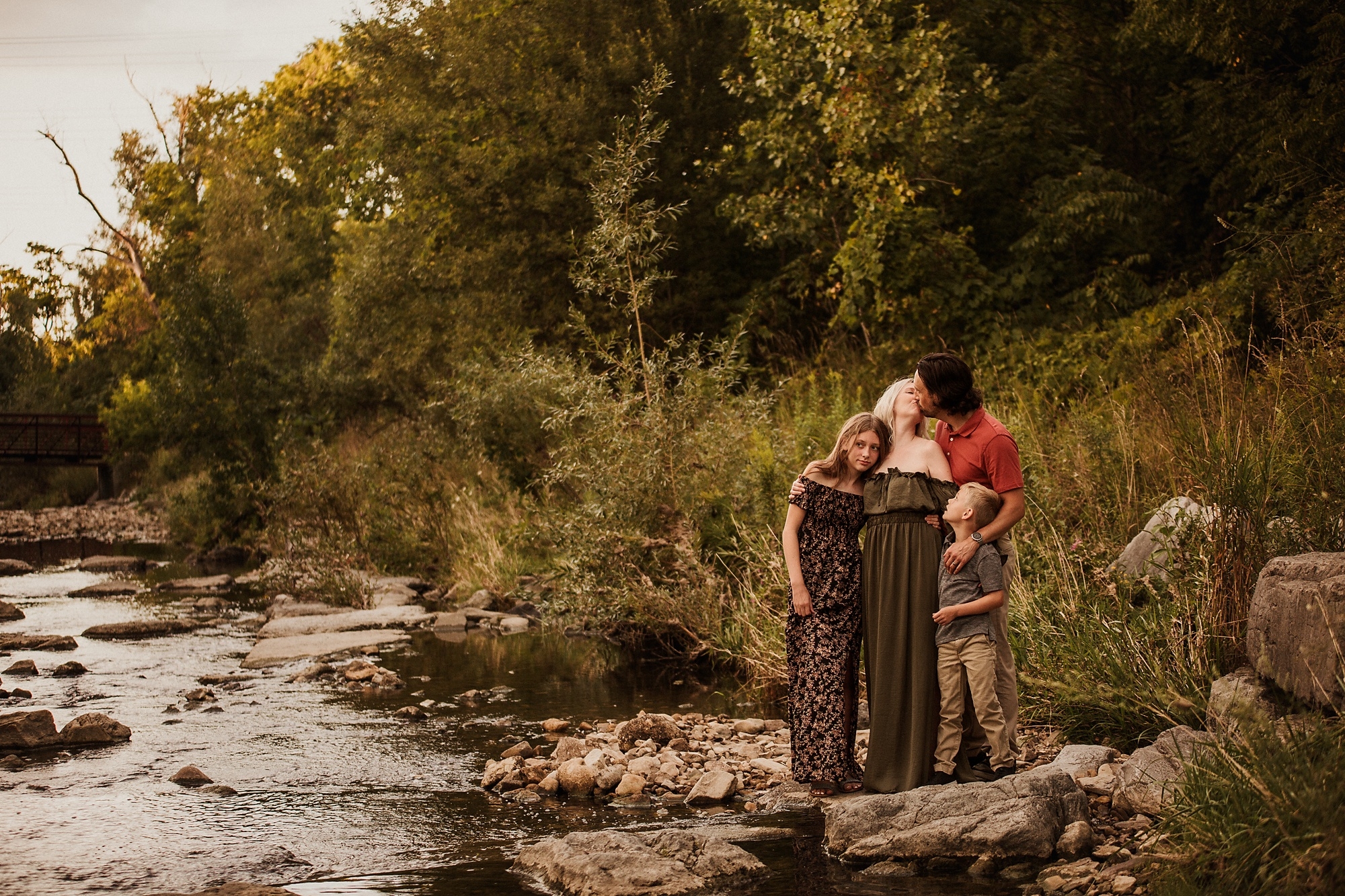 The McConachie Family | Intimate Summer Moments by the Creek