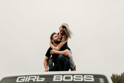 mobile - carousel-hero-element image-1