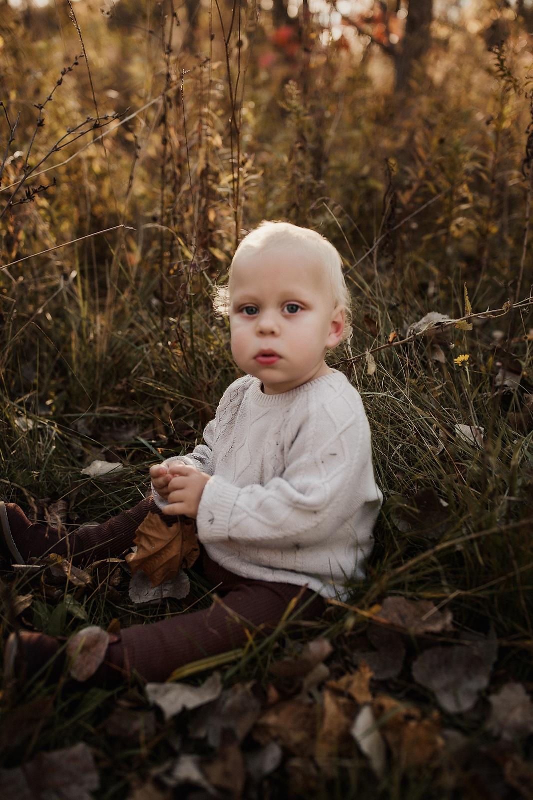 A Warm Fall Family Session on Hamilton’s Red Hill Trail