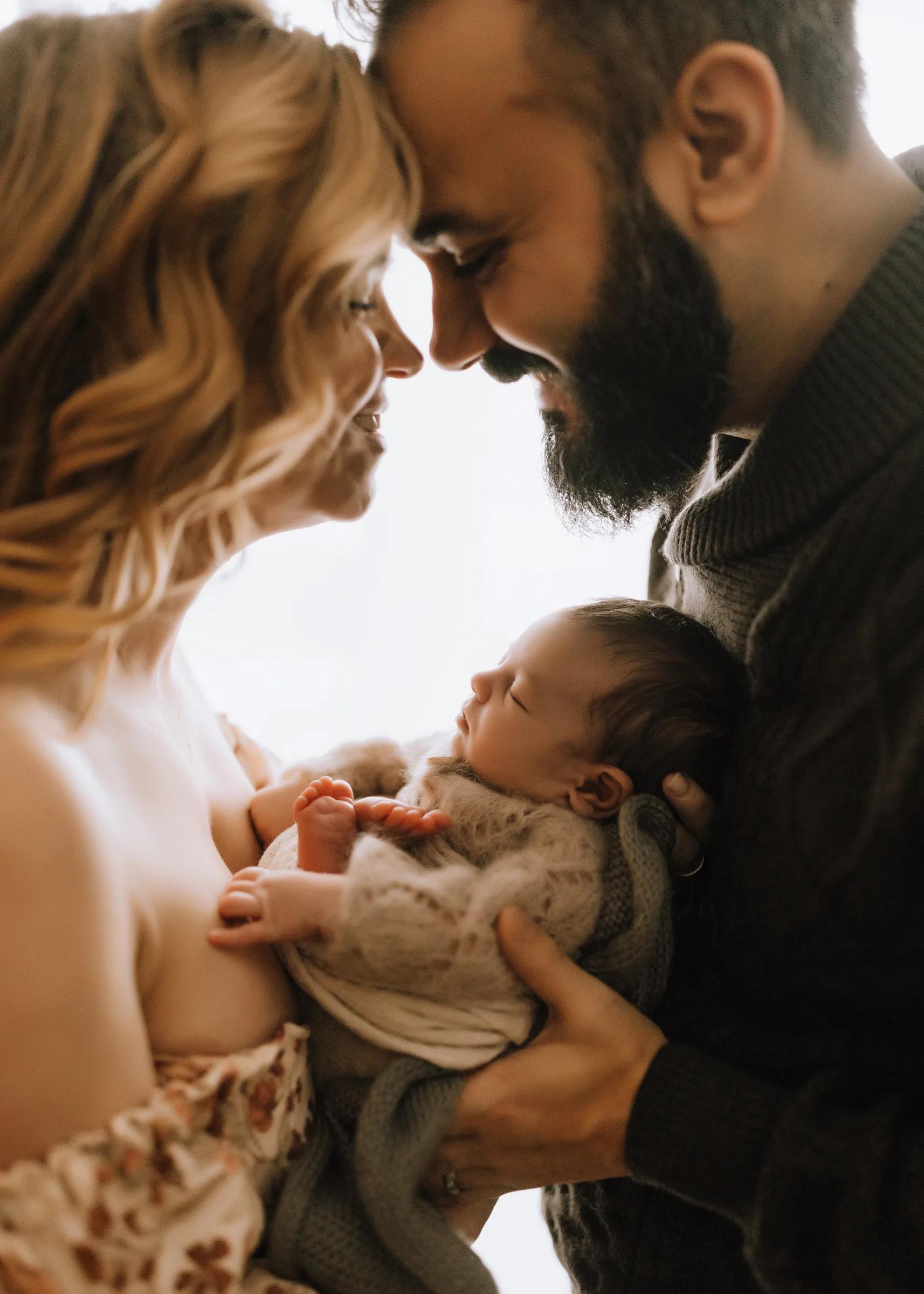 NEWBORN PHOTOGRAPHY · HAMILTON, ONTARIO